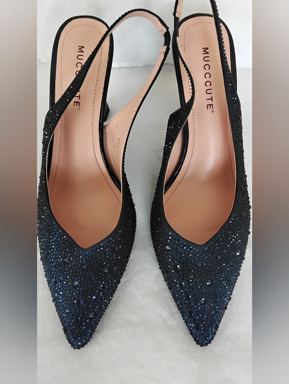Muccute Rhinestone-Embellished Navy Pointed Toe Slingback Pumps
